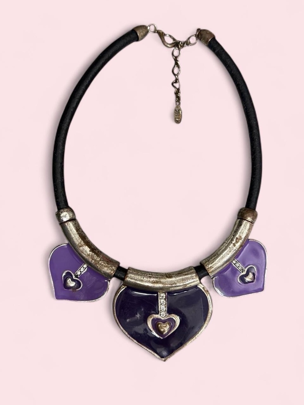 Vintage Y2K Purple Heart statement necklace